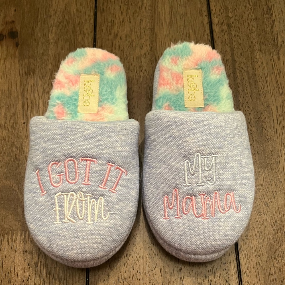 Kooba girls slippers size L 13-1 NWOT